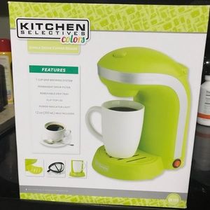 Kitchen selectives single serve coffee brewer